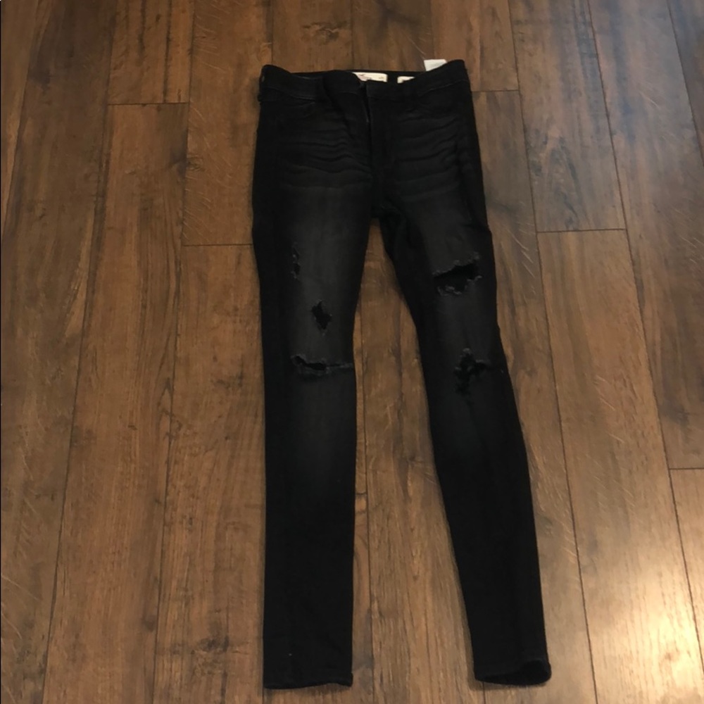 Slightly Worn Hollister Jeans
